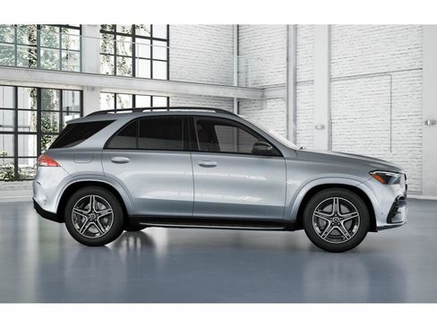 New 2026 Mercedes-Benz GLE 450e 4MATIC image 15