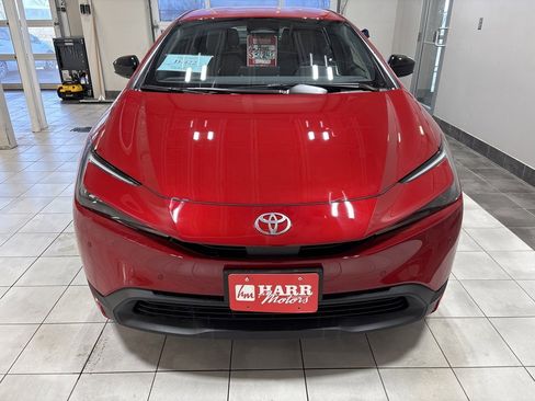 New 2026 Toyota Prius LE image 6