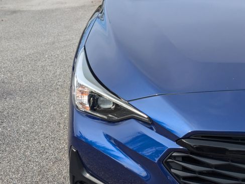 Certified 2025 Subaru Impreza 2.0i image 9