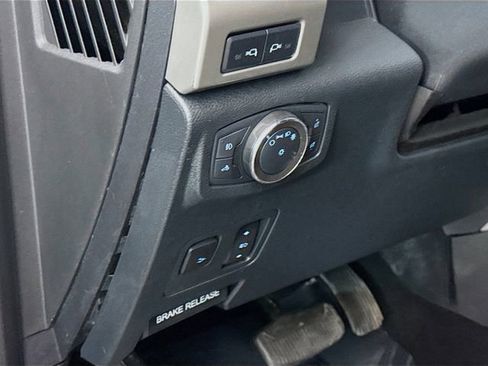 Used 2020 Ford F350 Lariat w/ Lariat Ultimate Package image 10