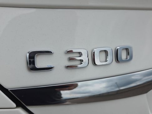 Used 2018 Mercedes-Benz C 300 Sedan image 33