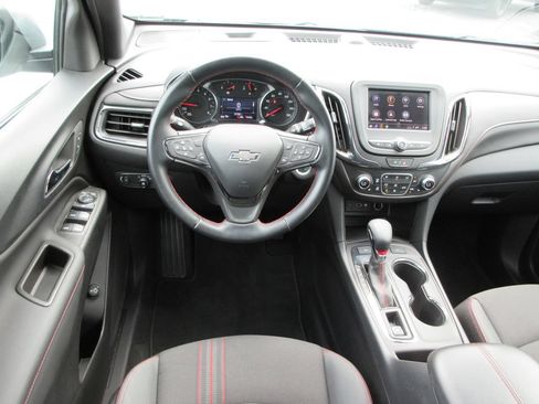 Certified 2024 Chevrolet Equinox RS AWD/4WD image 15