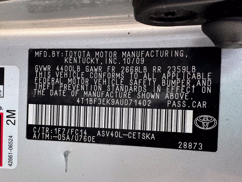 Used 2010 Toyota Camry SE FWD image 28