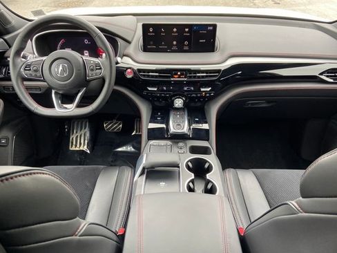 Used 2023 Acura MDX A-Spec image 11