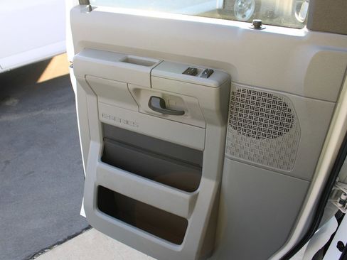 Used 2025 Ford E-350 and Econoline 350 Super Duty w/ Ambulance Prep Package RWD image 29
