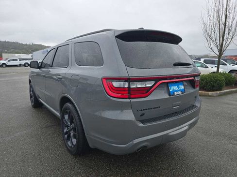 Used 2023 Dodge Durango R/T w/ Blacktop Package image 3