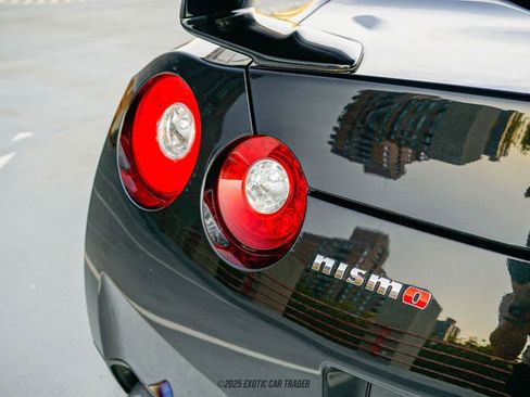 Used 2014 Nissan GT-R Premium w/ Premium Interior Package image 73