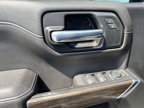 Used 2021 Chevrolet Silverado 1500 LT Trail Boss w/ Convenience Package II AWD/4WD image 20