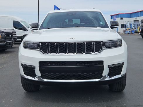 Used 2021 Jeep Grand Cherokee L Limited AWD/4WD image 2