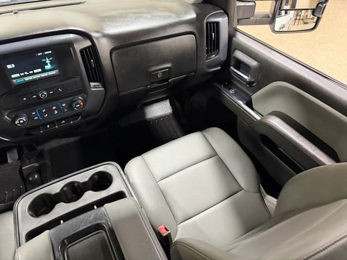 Used 2017 GMC Sierra 3500 4x4 Crew Cab w/ Snow Plow Prep Package image 51