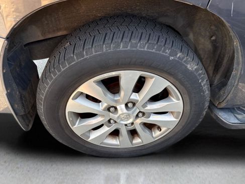 Used 2012 Toyota Sequoia Limited RWD image 20
