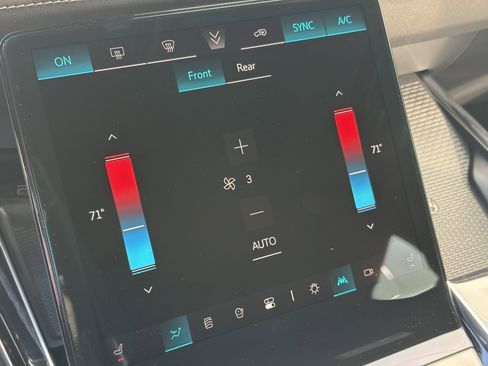 New 2026 Cadillac Escalade ESV Sport image 27