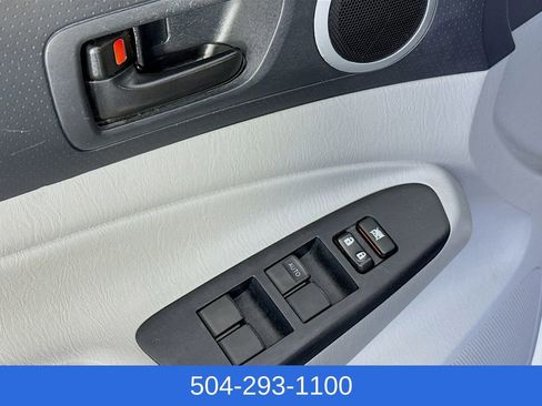 Used 2013 Toyota Tacoma PreRunner w/ SR5 Pkg RWD image 18