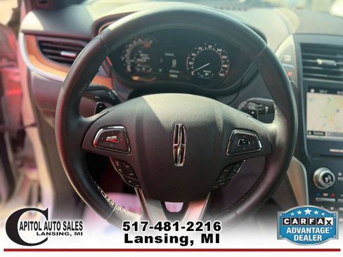 Used 2017 Lincoln MKC Reserve w/ Lincoln MKC Climate Package AWD/4WD image 12