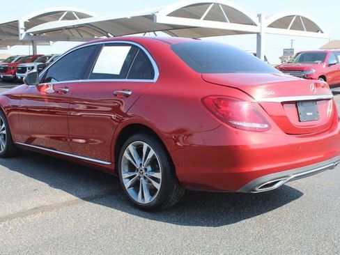 Used 2018 Mercedes-Benz C 300 4MATIC Sedan image 5