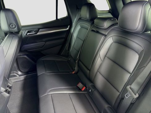 New 2026 GMC Terrain Elevation image 23