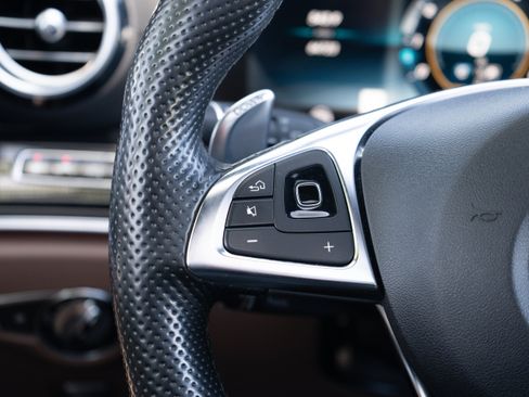 Used 2018 Mercedes-Benz E 63 AMG S image 28