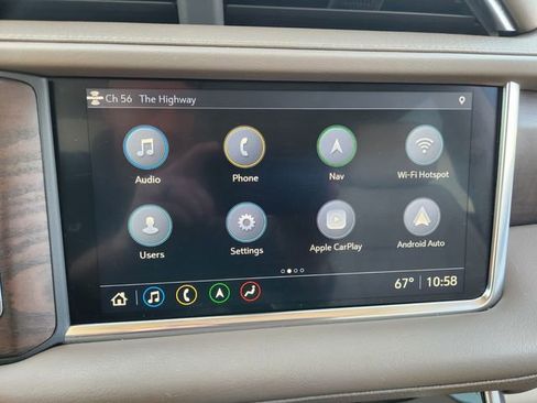 Used 2021 GMC Yukon Denali w/ Denali Premium Package AWD/4WD image 28