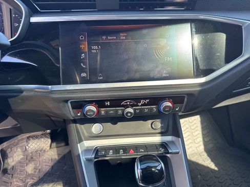 Used 2020 Audi Q3 2.0T Premium w/ Convenience Package image 8