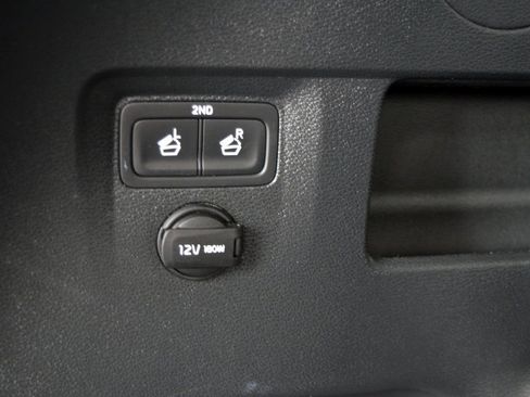 Used 2023 Kia Telluride S w/ S Sunroof Package image 7