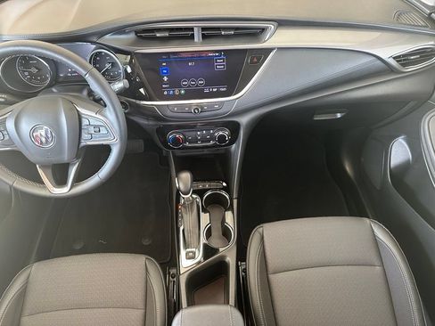 Used 2022 Buick Encore GX Preferred w/ Cold Weather Comfort Package FWD image 18