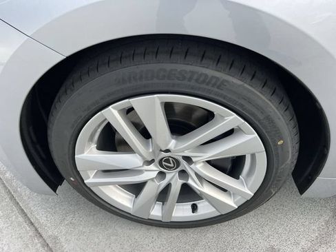 Used 2023 Lexus IS 300 w/ Comfort Package RWD image 10