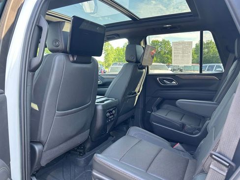 Used 2023 Chevrolet Tahoe High Country AWD/4WD image 6