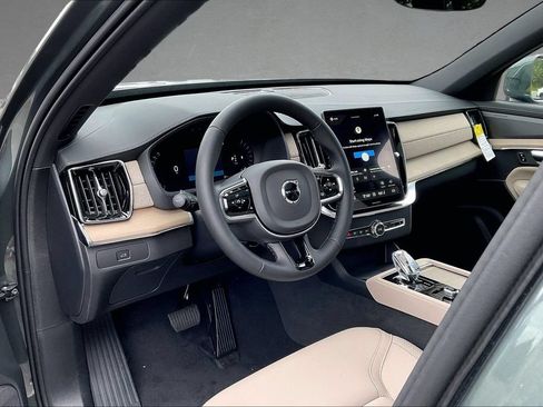New 2027 Volvo XC90 B6 Plus AWD/4WD image 8