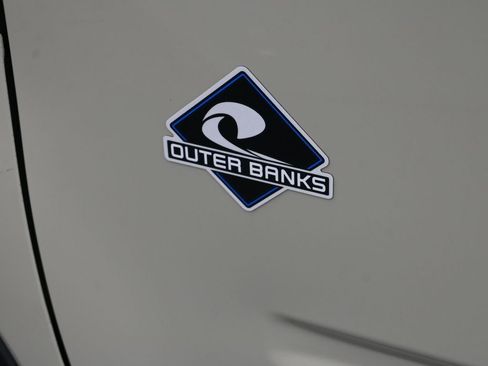 New 2025 Ford Bronco Sport Outer Banks w/ Outer Banks Tech Package+ image 14