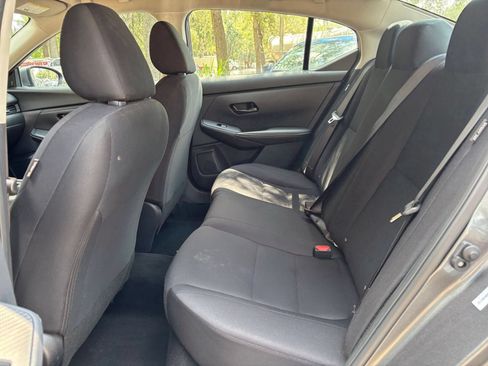 Used 2025 Nissan Sentra S FWD image 38