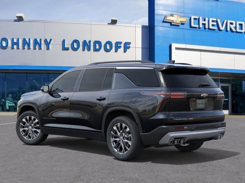 New 2026 Chevrolet Traverse LT w/ Sun and Wheel Package AWD/4WD image 3