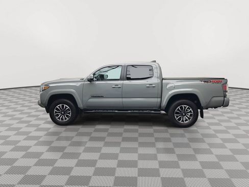 Used 2023 Toyota Tacoma TRD Sport w/ TRD Premium Sport Package AWD/4WD image 41