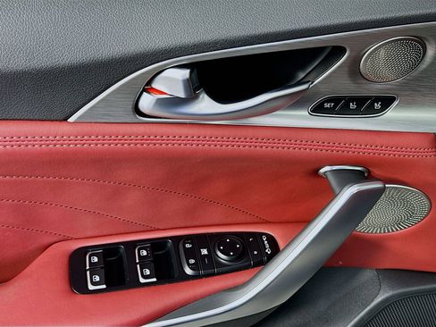 Used 2022 Kia Stinger GT2 image 22