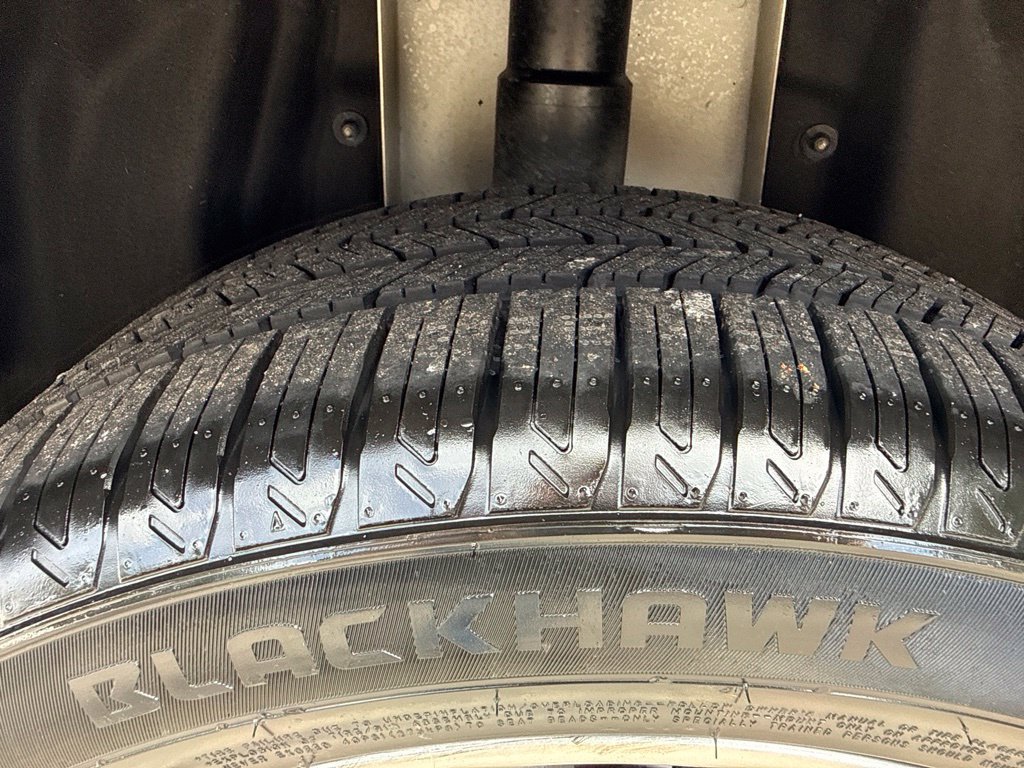 Used 2015 Lincoln MKC FWD w/ Equipment Group 101A Select image 36