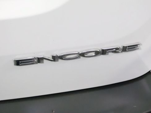 Used 2016 Buick Encore FWD image 10