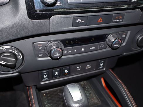 Used 2023 Nissan Frontier PRO-4X w/ Pro Convenience Package image 23