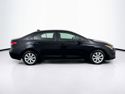 Used 2024 Toyota Corolla LE image 12