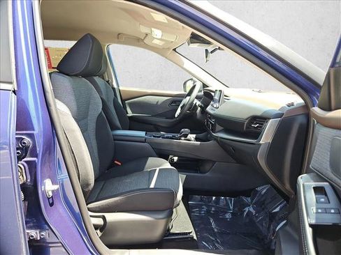 Used 2021 Nissan Rogue S AWD/4WD image 21