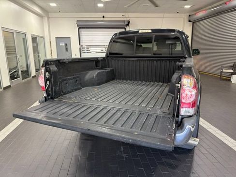 Used 2006 Toyota Tacoma PreRunner w/ SR5 Pkg #2 RWD image 27