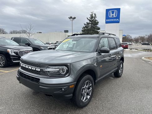 Used 2024 Ford Bronco Sport Badlands image 1
