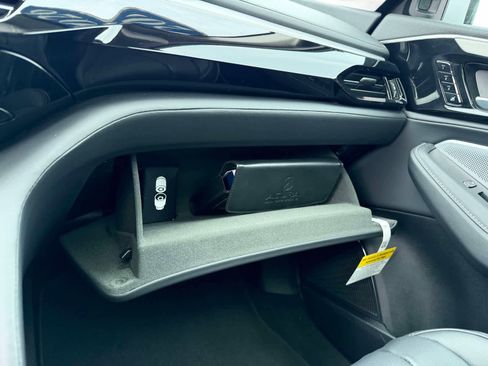 Certified 2026 Acura MDX SH-AWD w/ Technology Package image 34