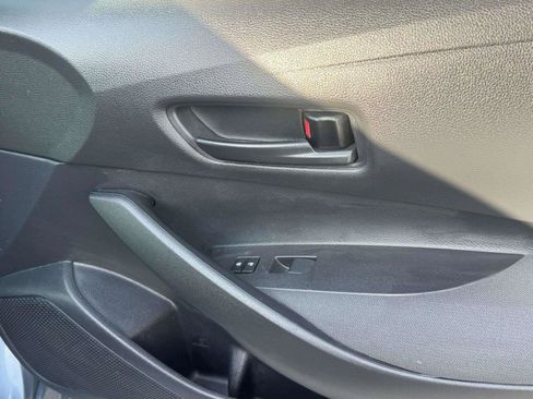 Used 2025 Toyota Corolla LE FWD image 53