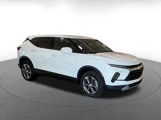 Used 2026 Chevrolet Blazer LT FWD video 2