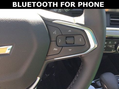 New 2025 Chevrolet Trax LT w/ Driver Confidence Package image 14