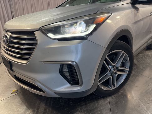 Used 2017 Hyundai Santa Fe SE w/ SE Ultimate Tech Package 03 image 9