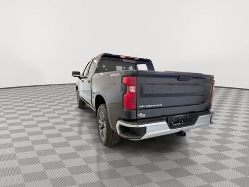 Certified 2024 Chevrolet Silverado 1500 LT w/ Safety Package AWD/4WD image 9