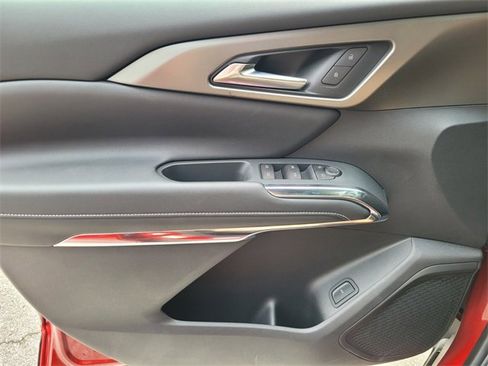 New 2025 Chevrolet Traverse LT w/ Driver Confidence Package image 16