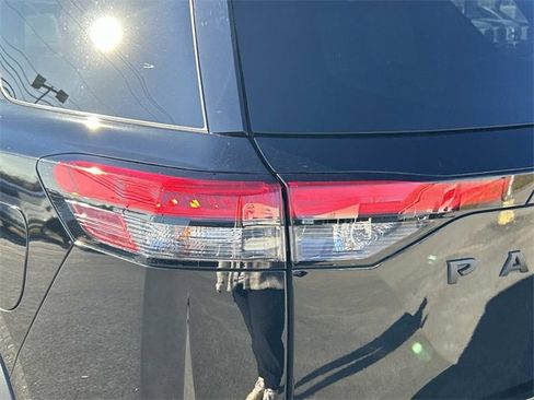 Used 2025 Nissan Pathfinder Rock Creek image 11