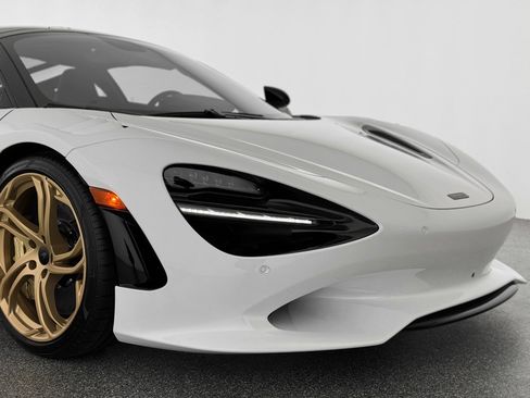 New 2026 McLaren 750S image 49