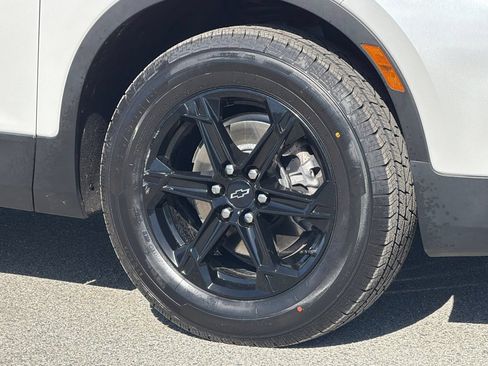 Used 2023 Chevrolet Blazer LT w/ Midnight/Sport Edition FWD image 32